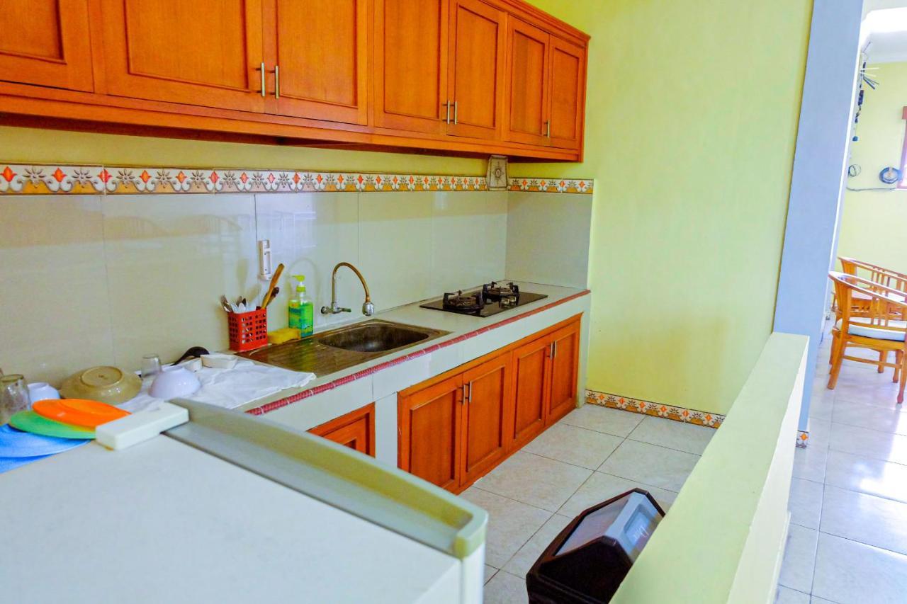 Adi Homestay Canggu Εξωτερικό φωτογραφία