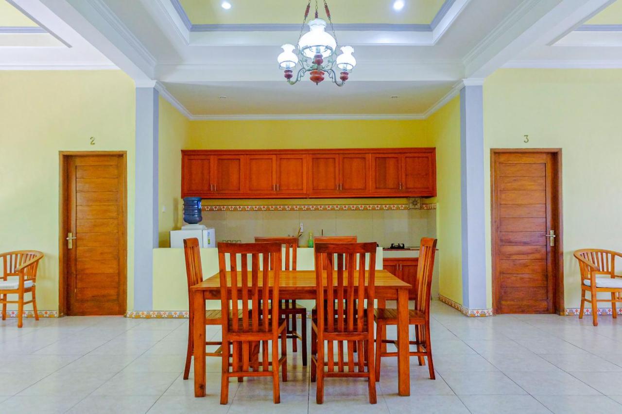 Adi Homestay Canggu Εξωτερικό φωτογραφία