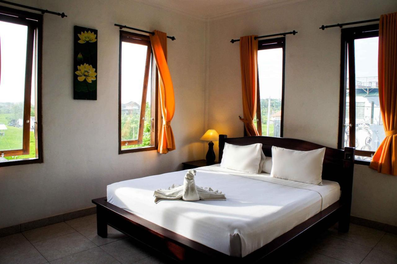 Adi Homestay Canggu Εξωτερικό φωτογραφία